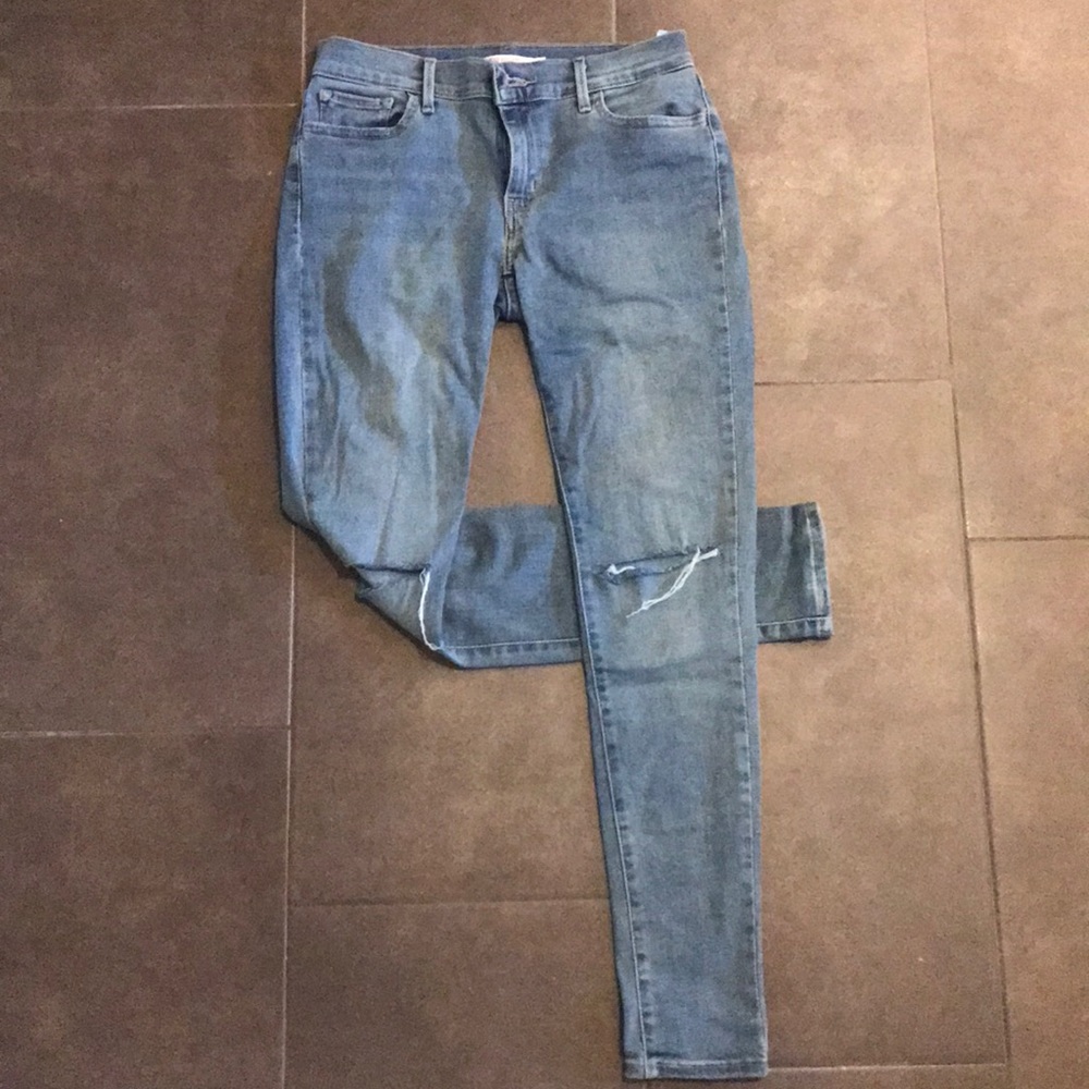 Levi jeans